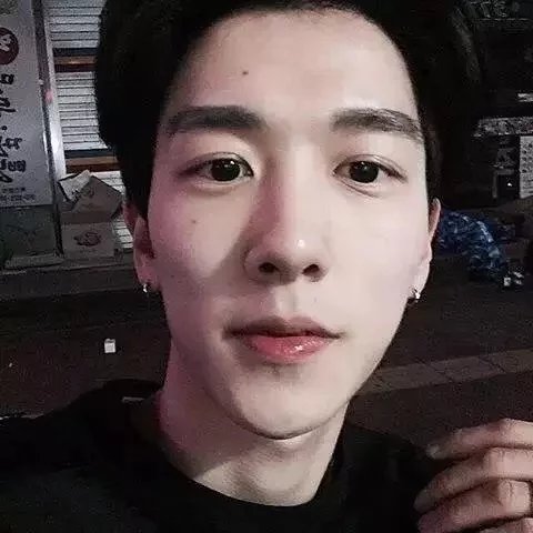 半島鉄盒