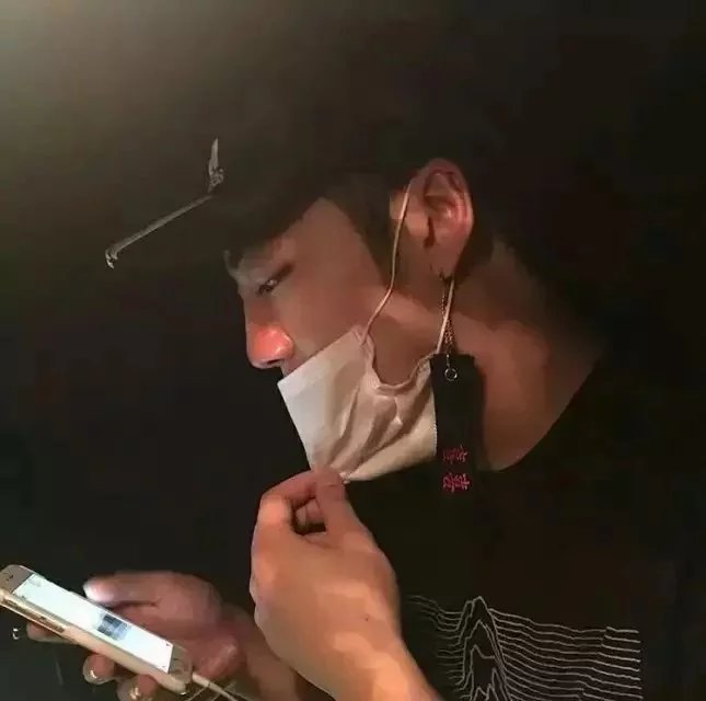 咿呀呀
